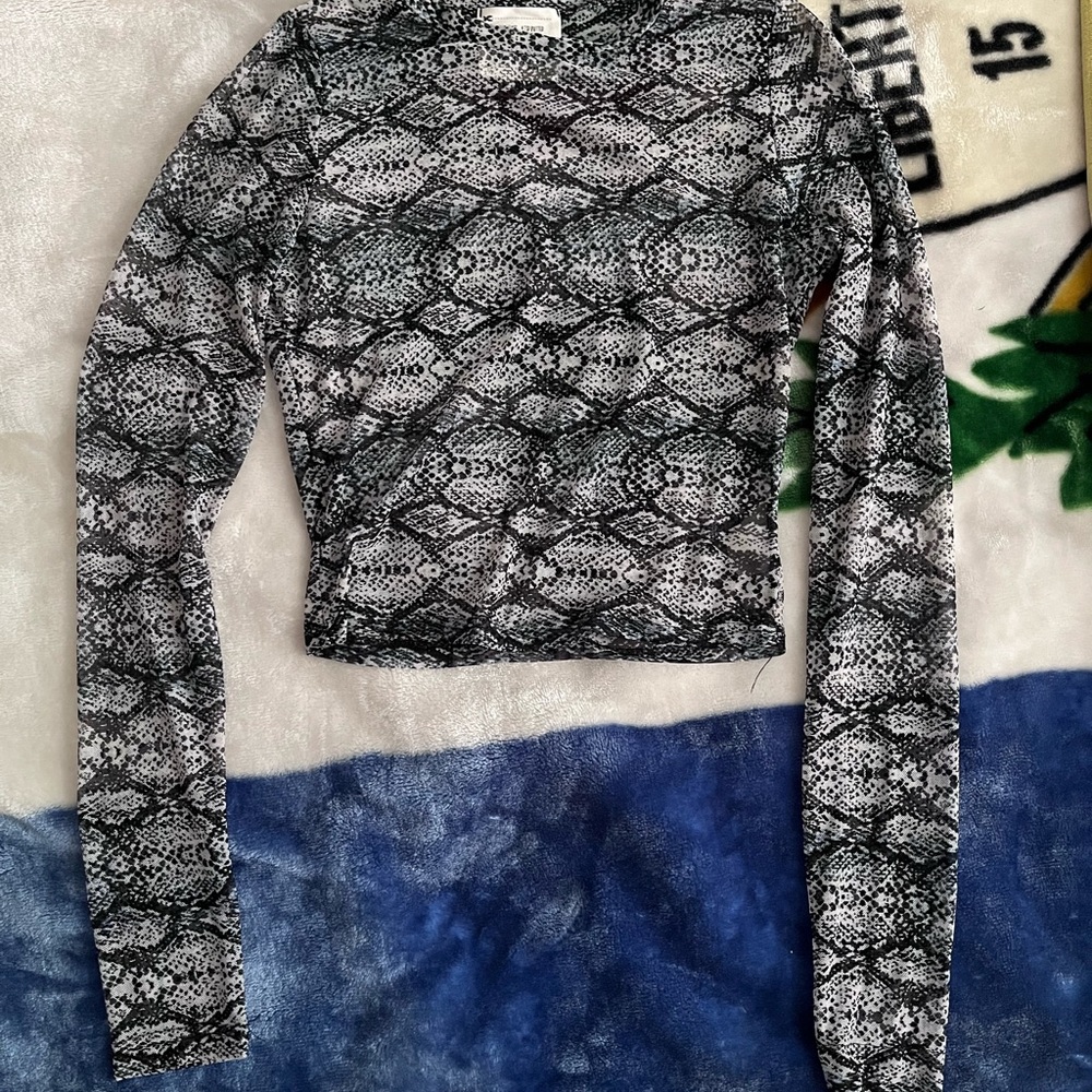 French Pastry Black and Gray Patterned Long Sleeve Top